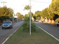 Avenida da cidade, Guia Lopes da Laguna - MS